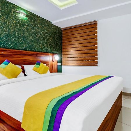 Itsy Hotels Dew Dreams Kochi Bagian luar foto